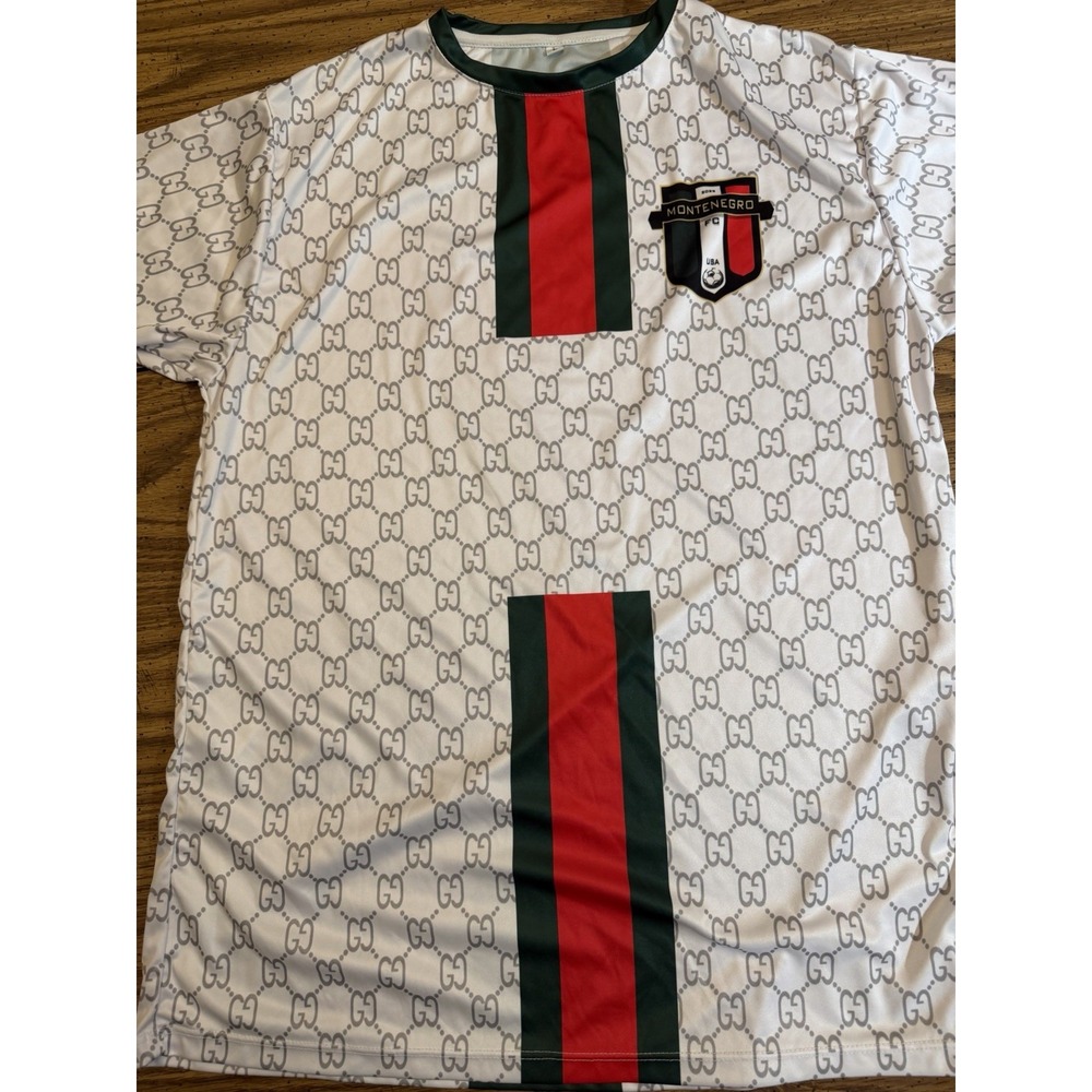 Montenegro USA Soccer Graphic Tee White Grey Monogram Print Crest Mens L